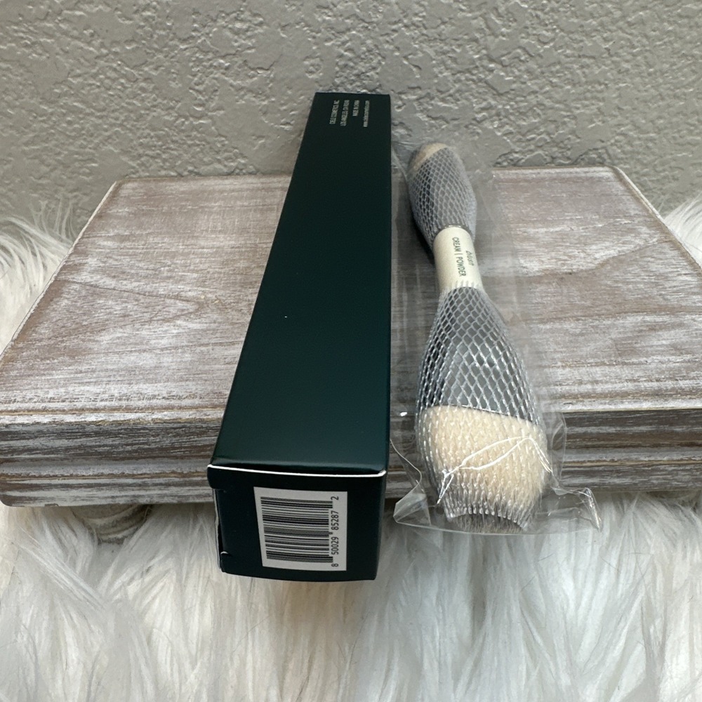 $17 🌙 Ciele Dual-Ended Blush Brush Cruelty-Free Vegan Synthetic SEALED - Picture 3 of 3